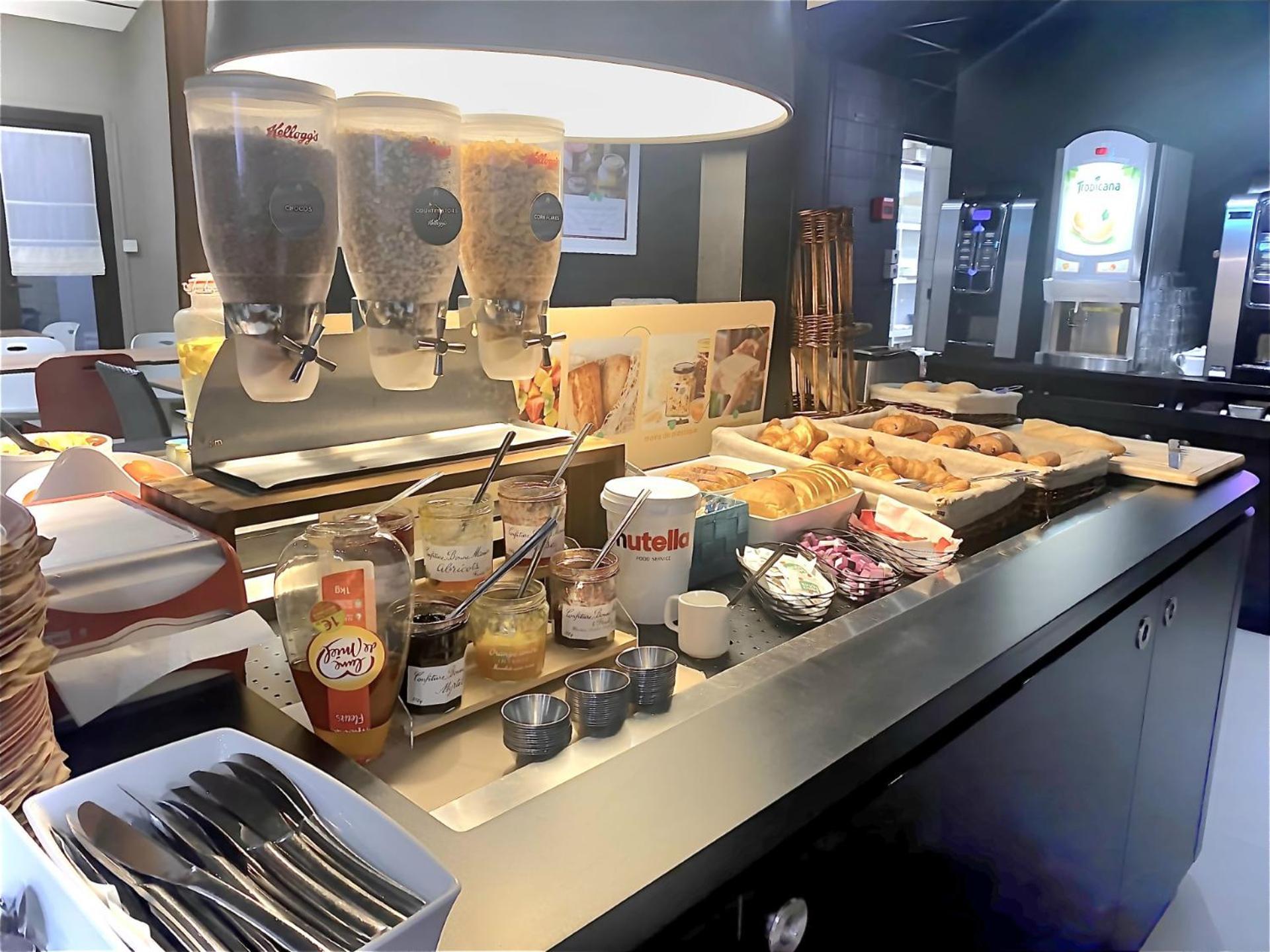 钟楼阿内西克兰杰维耶酒店 阿讷西 外观 照片